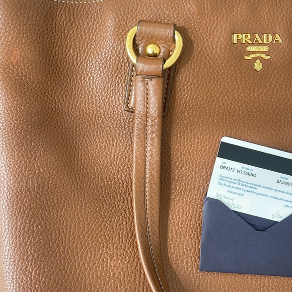 Authenticity 💯 PRADA - Picture 10 of 10